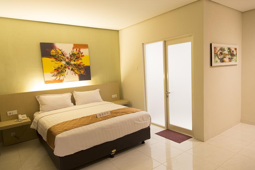 Gm253 Hotel Jember Room photo
